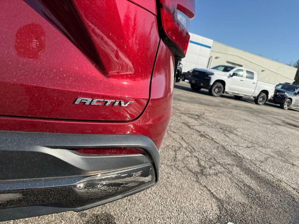Used 2024 Chevrolet Trax ACTIV w/ Sunroof Package image 15