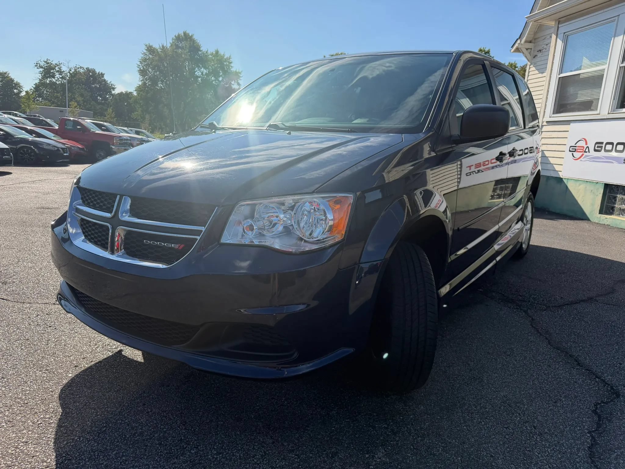 Used 2014 Dodge Grand Caravan SE w/ Quick Order Package 29E SE FWD image 9