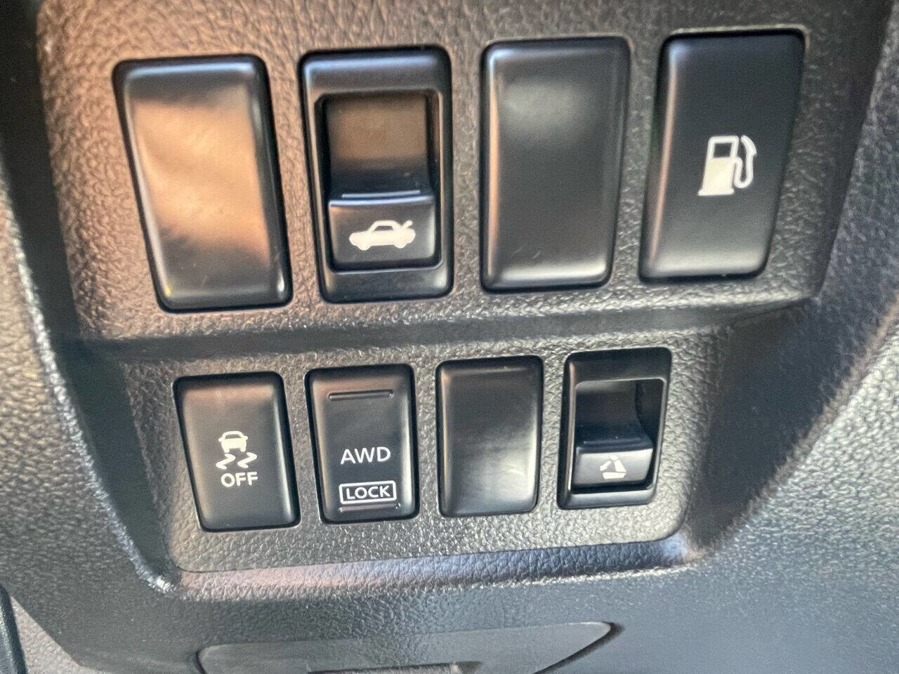 Used 2014 Nissan Murano CrossCabriolet w/ Navigation Package image 36