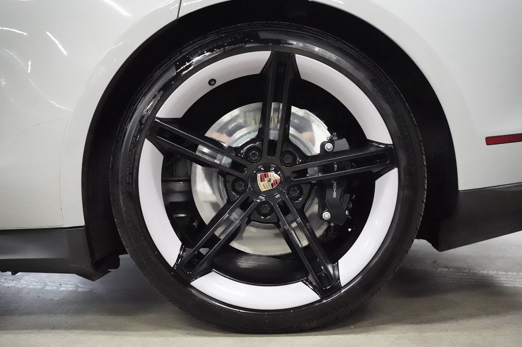 Used 2021 Porsche Taycan 4S w/ Premium Package AWD/4WD image 40