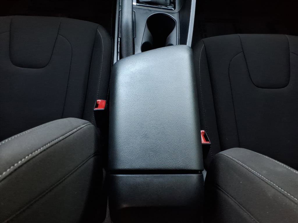 Certified 2024 Hyundai Elantra SEL image 17