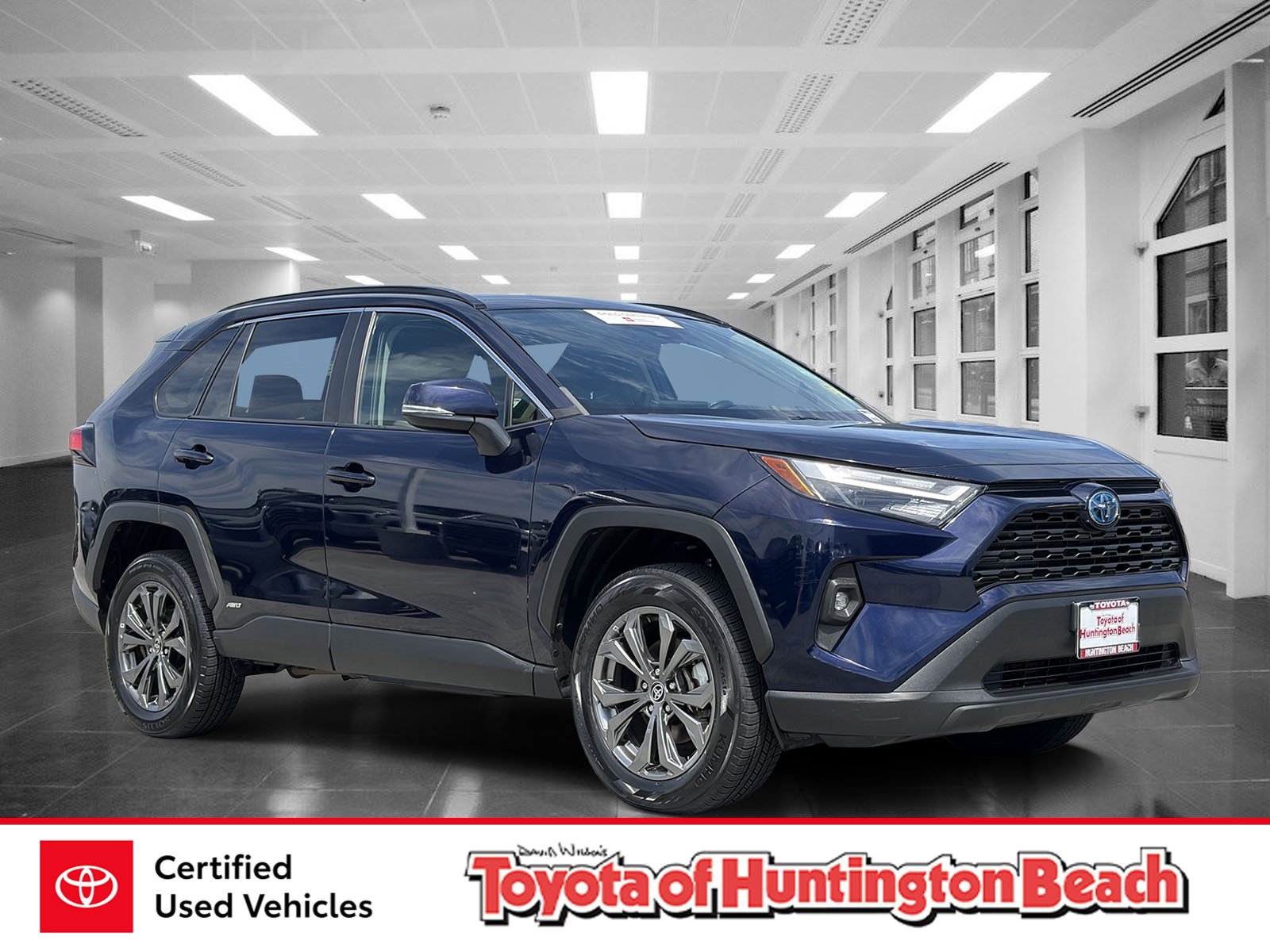 Certified 2022 Toyota RAV4 XLE Premium AWD/4WD image 1