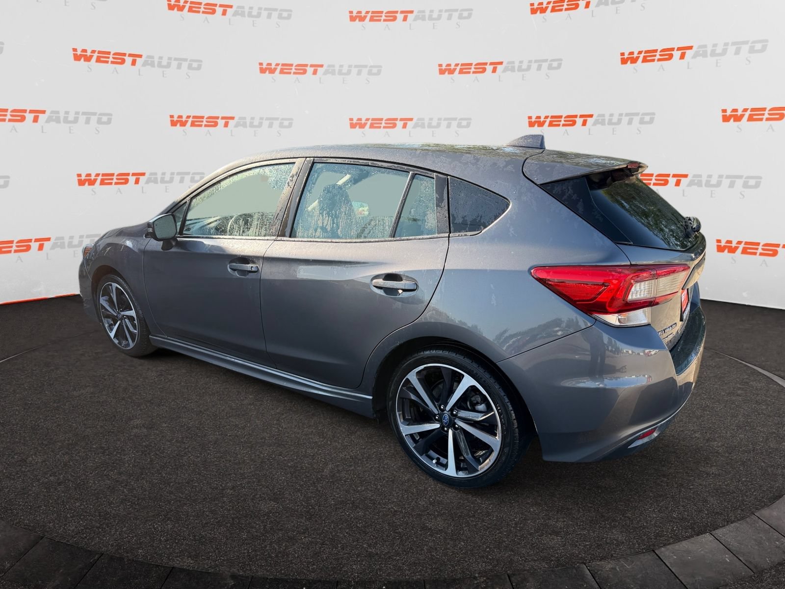 Used 2020 Subaru Impreza 2.0i Sport w/ Popular Package #2 AWD/4WD image 3