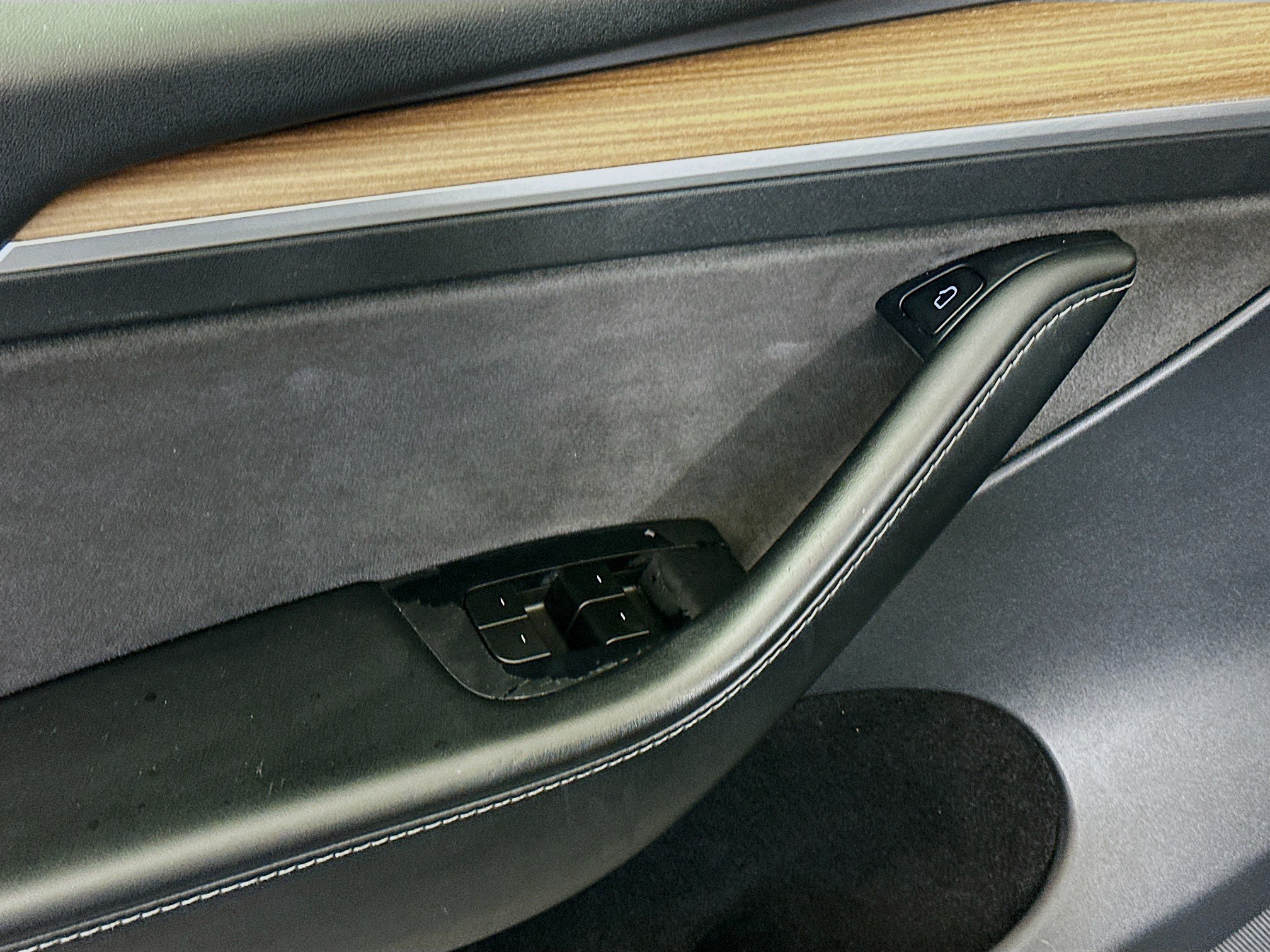 Used 2022 Tesla Model Y Performance AWD/4WD image 15