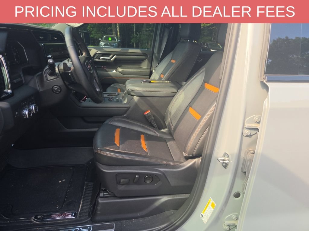 Used 2024 GMC Sierra 1500 AT4 w/ Technology Package AWD/4WD image 6