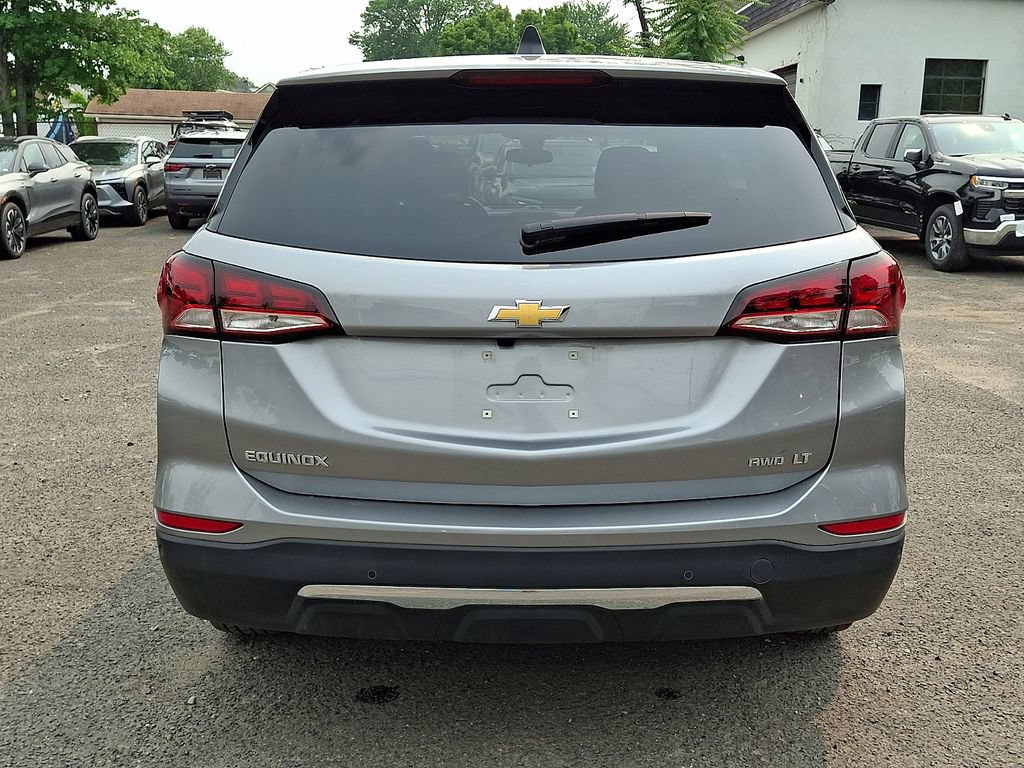 Used 2024 Chevrolet Equinox LT AWD/4WD image 7