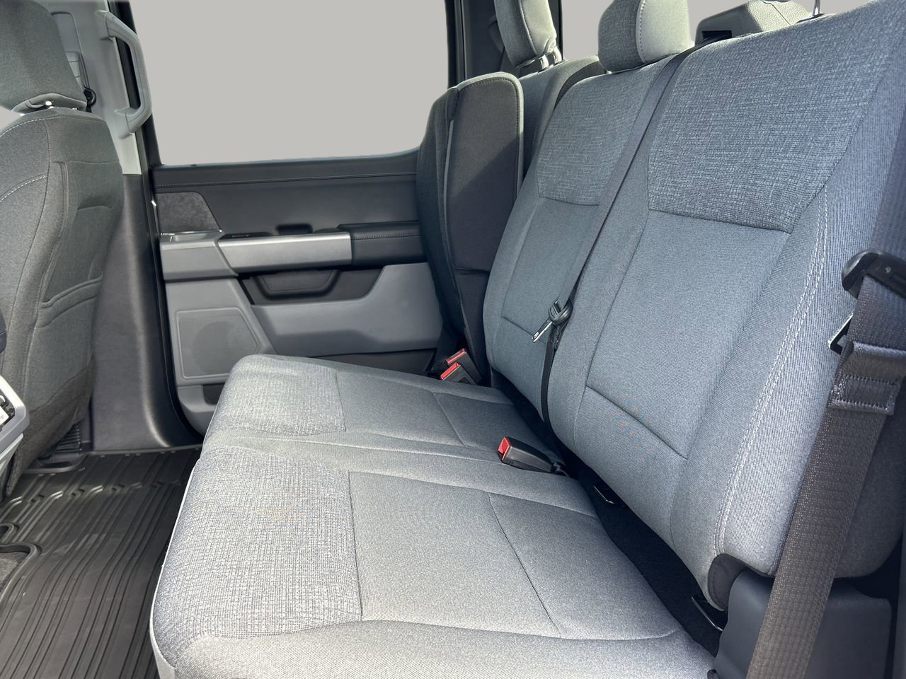 New 2025 Ford F150 XLT w/ Equipment Group 302A MID image 48