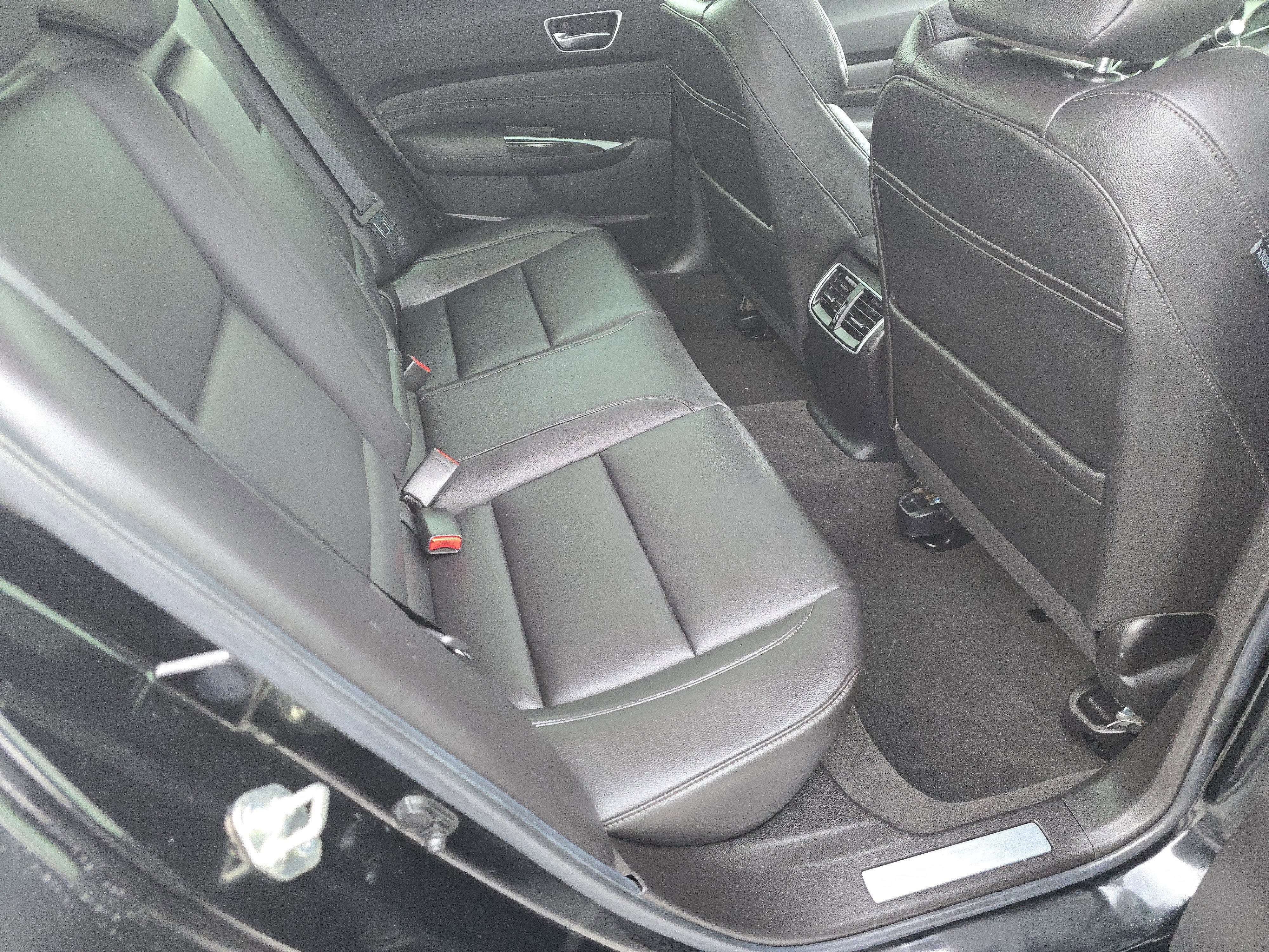 Used 2020 Acura TLX V6 image 17