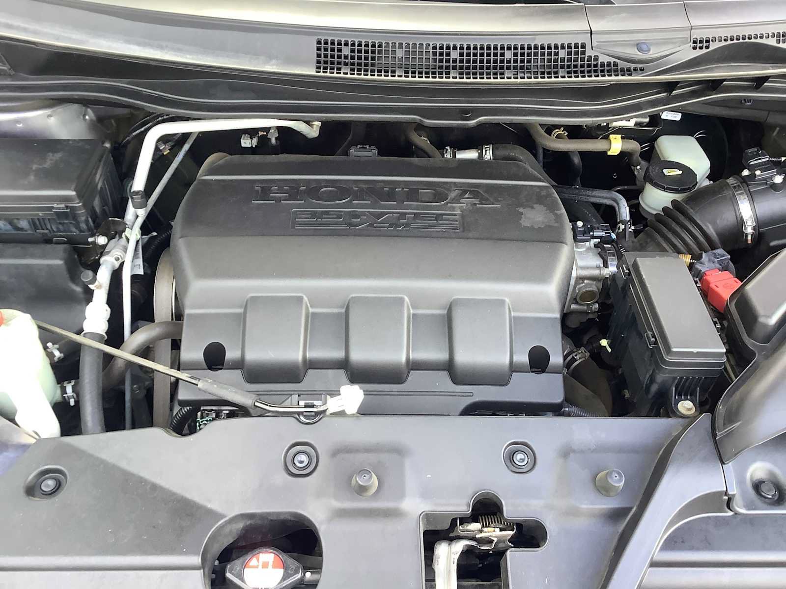 Used 2016 Honda Odyssey EX-L image 8