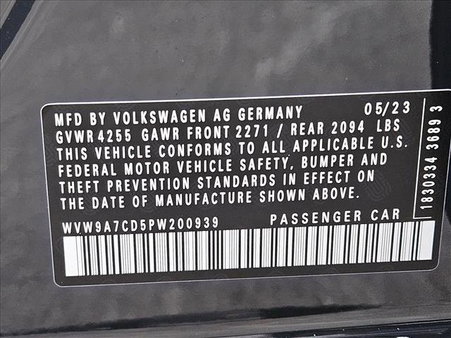 Used 2023 Volkswagen GTI 40th Anniversary Edition image 23