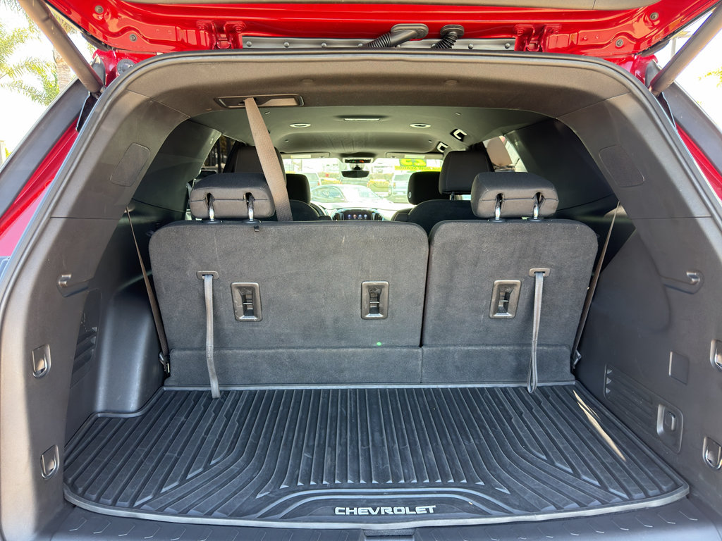 Used 2023 Chevrolet Traverse LT FWD image 6