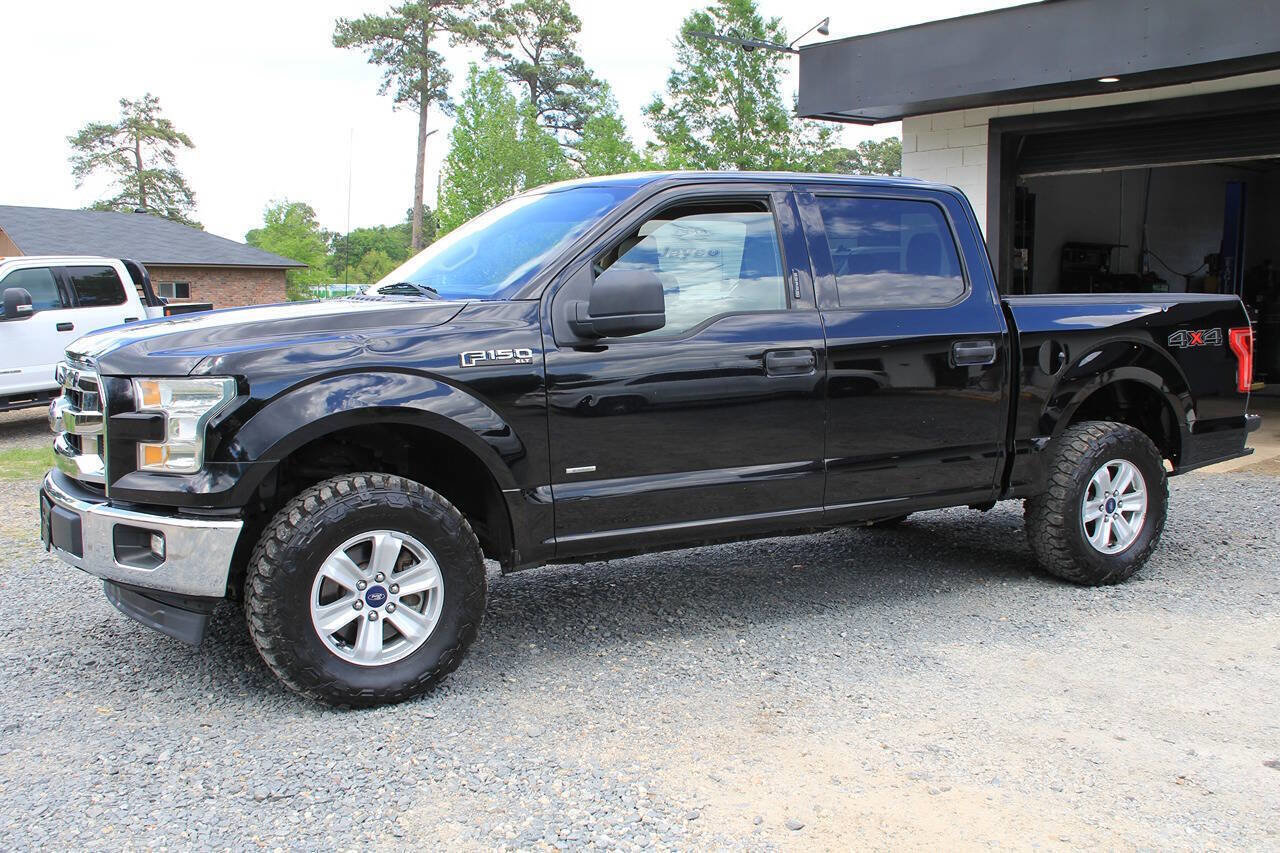 Used 2017 Ford F150 XLT AWD/4WD image 3