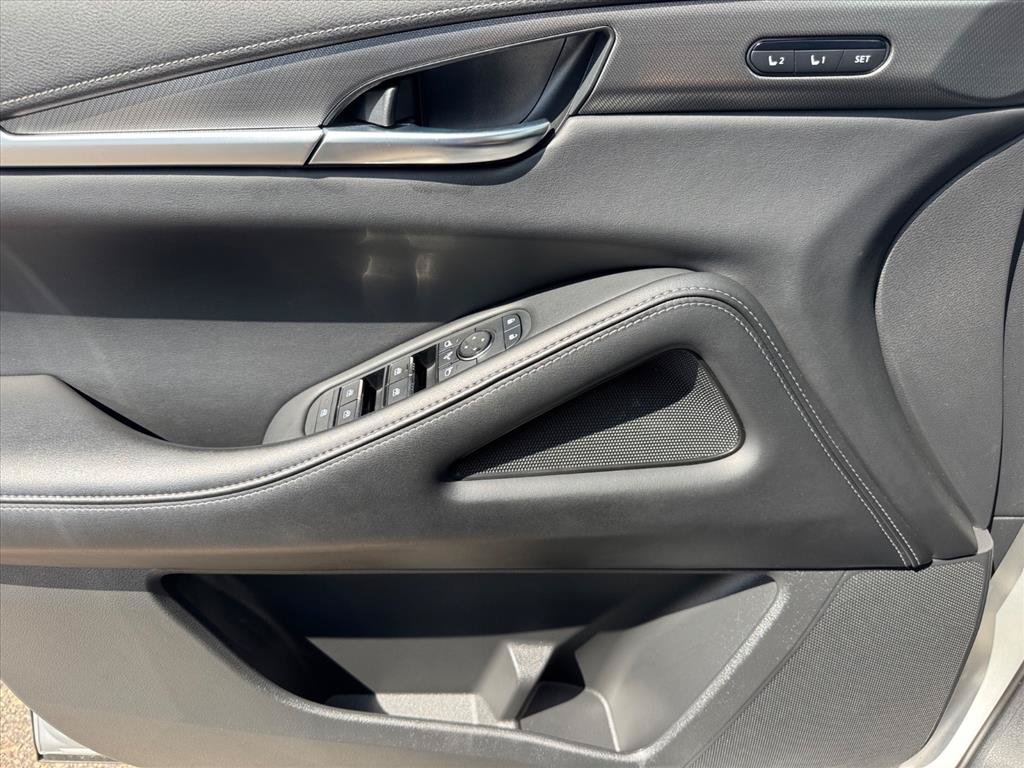 Used 2023 INFINITI QX60 Luxe AWD/4WD image 22
