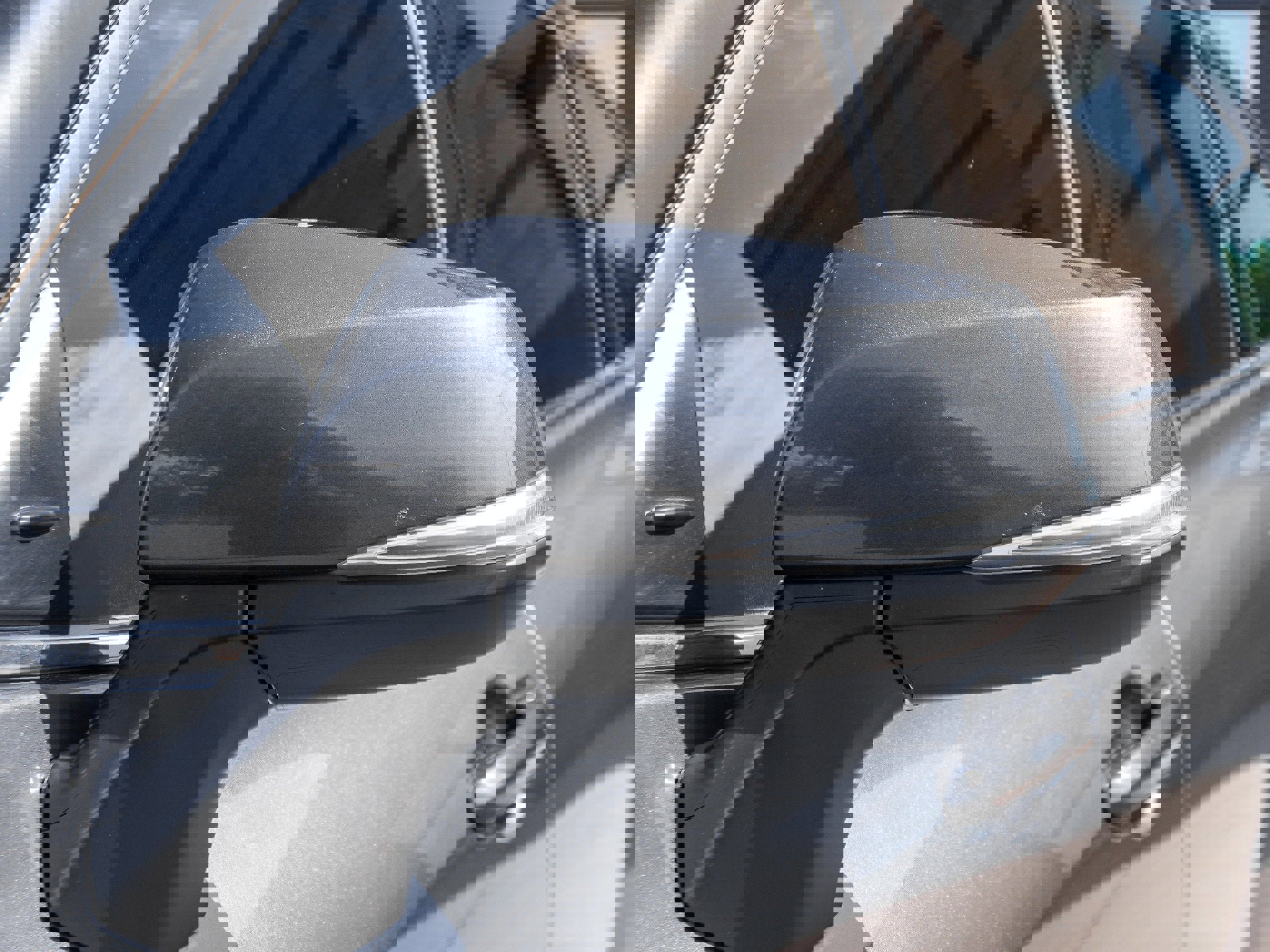 Used 2022 Toyota Highlander LE image 15