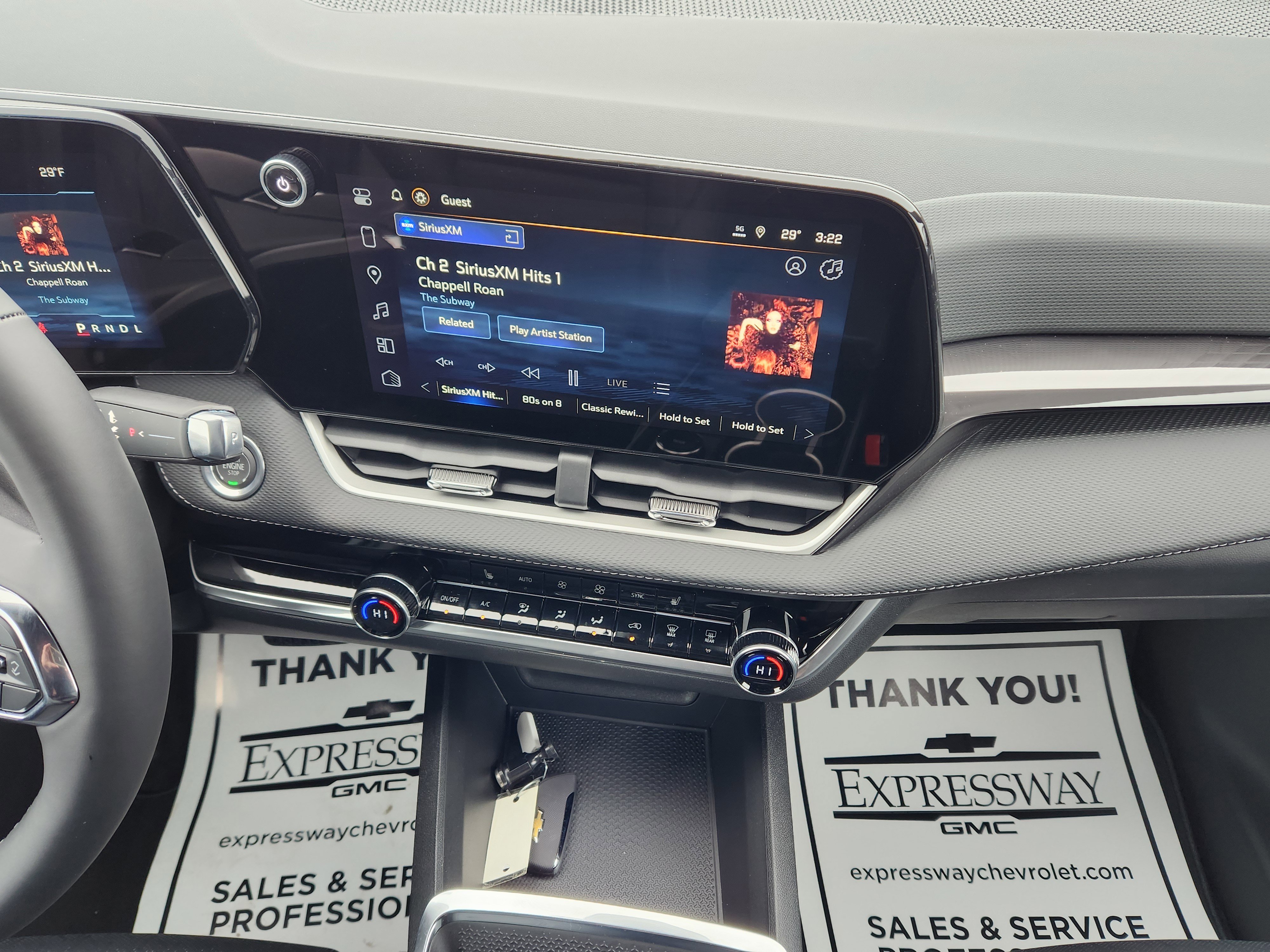 New 2026 Chevrolet Equinox LT w/ Convenience Package II image 12