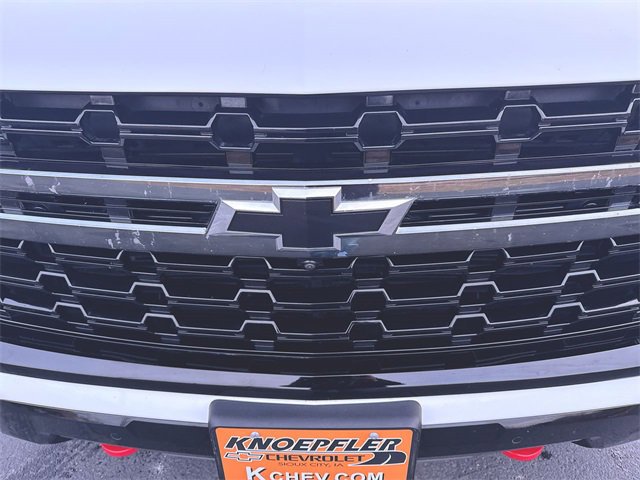 Used 2021 Chevrolet Tahoe Z71 w/ Luxury Package image 32