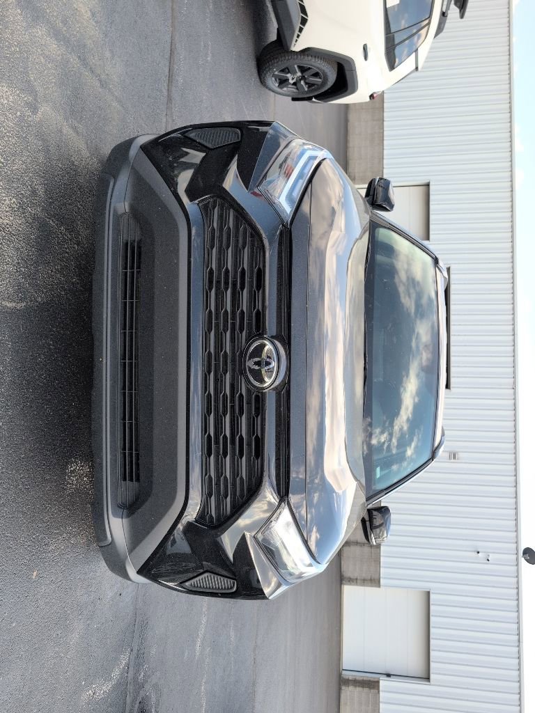 Used 2024 Toyota RAV4 XLE FWD image 3