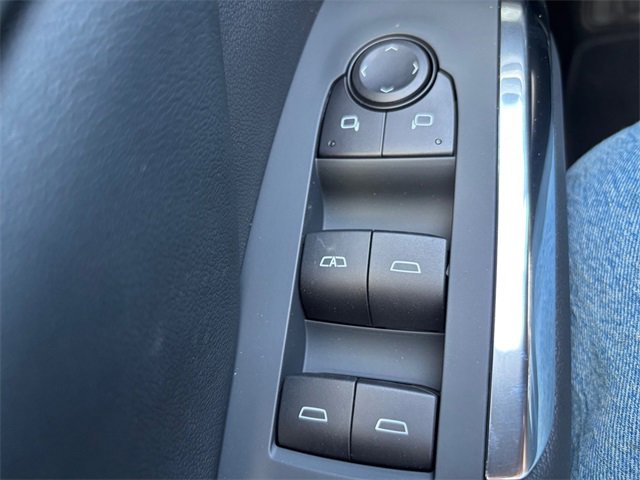 New 2025 Chevrolet Traverse LT w/ Enhanced Driving Package image 17