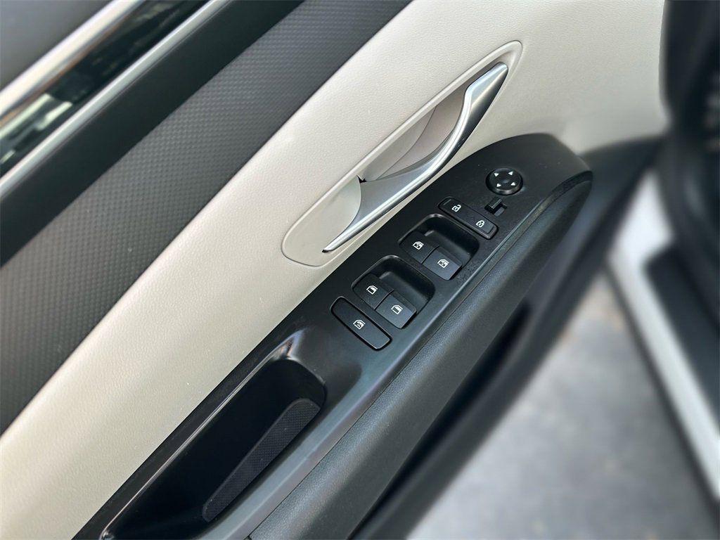 Used 2024 Hyundai Tucson SEL image 16