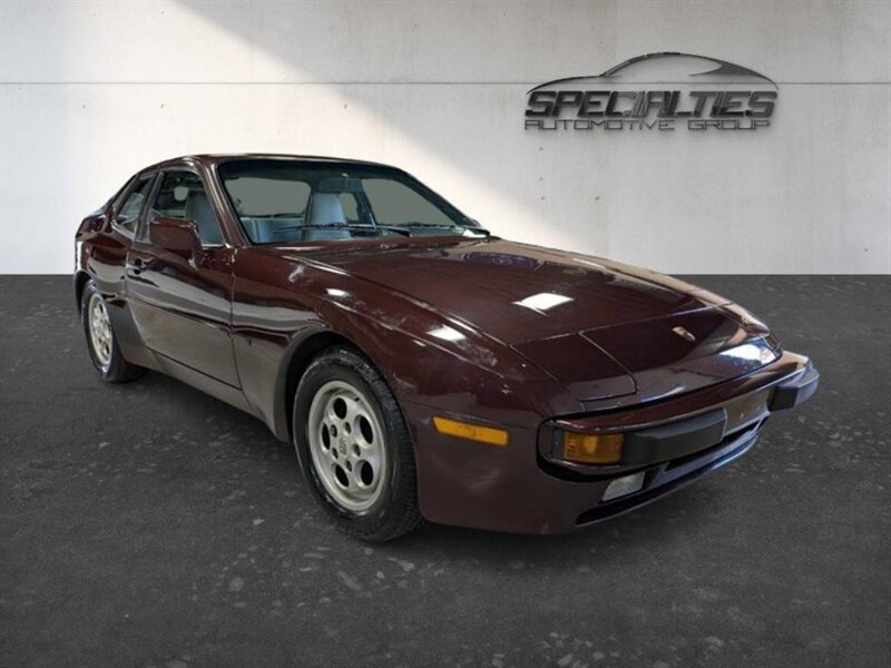 Used 1987 Porsche 944 Coupe RWD image 1