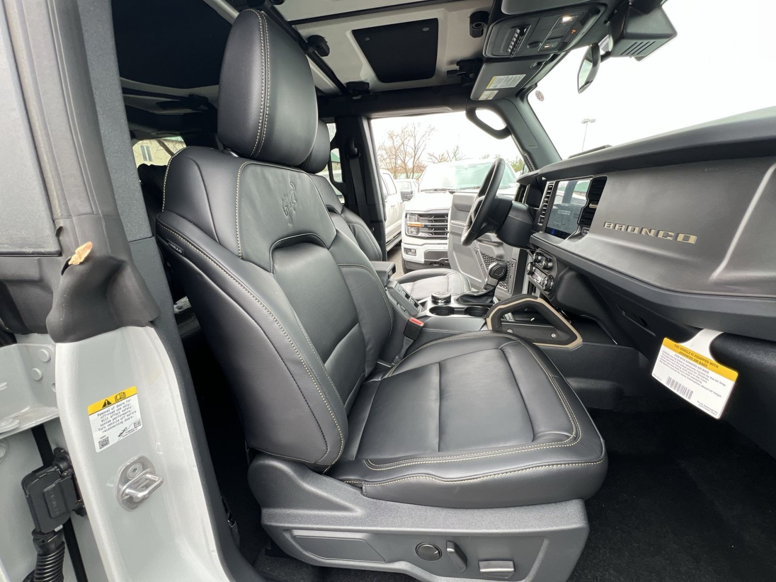 New 2026 Ford Bronco Badlands AWD/4WD image 34