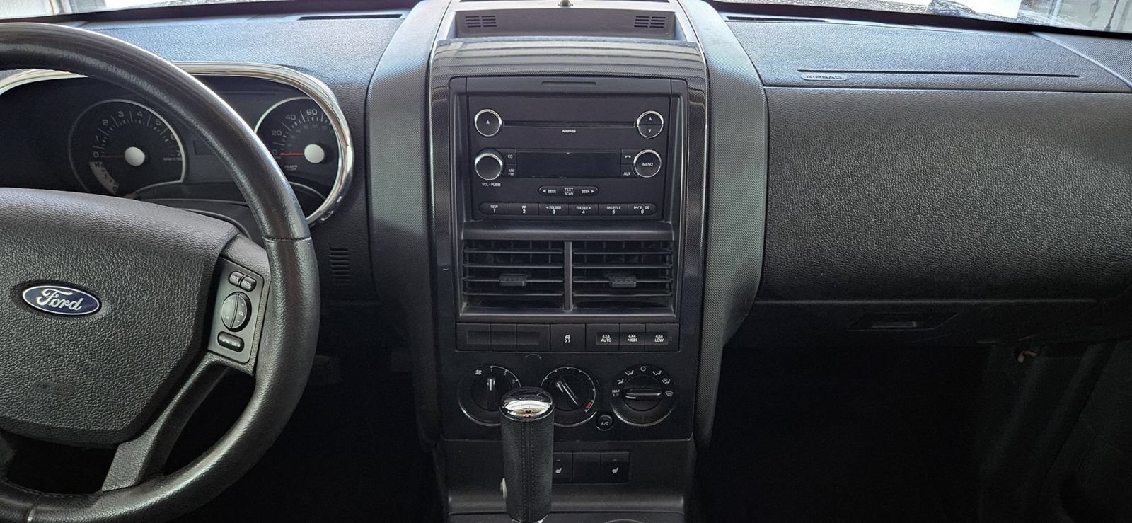 Used 2010 Ford Explorer XLT AWD/4WD image 13
