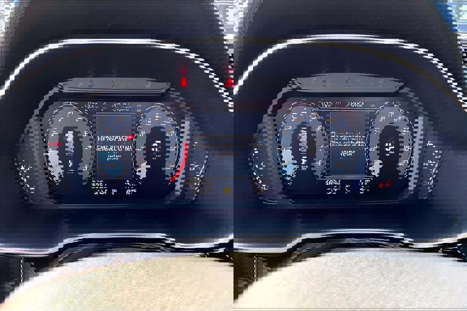 Used 2022 Audi Q3 2.0T Premium Plus image 24