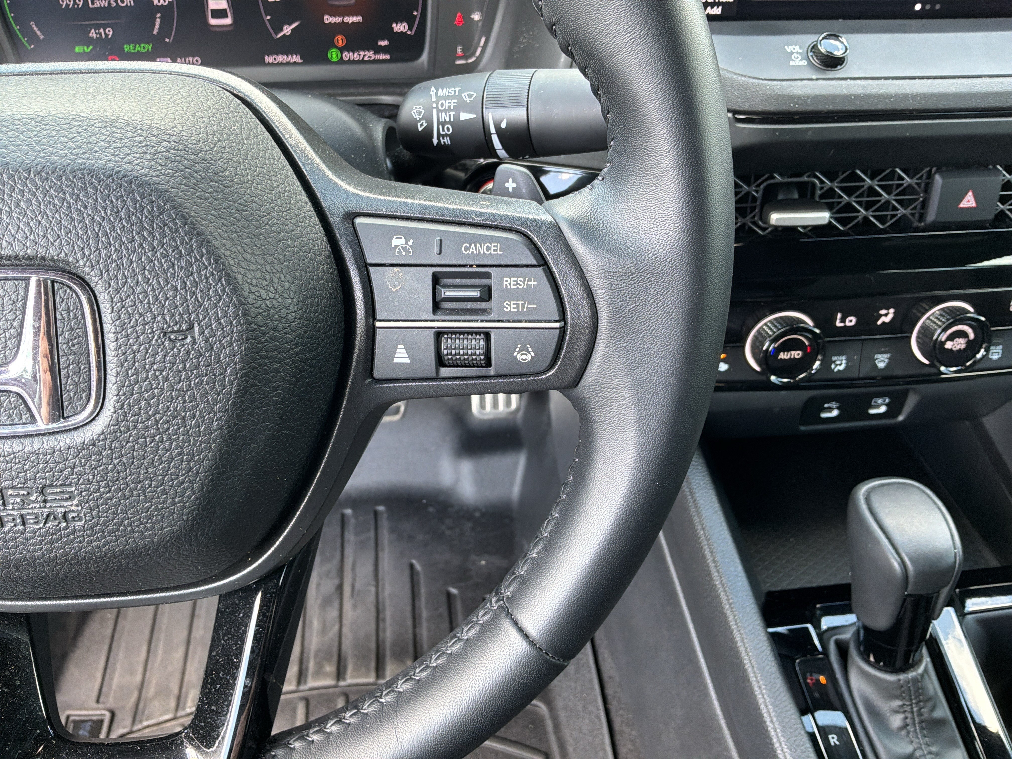 Used 2024 Honda Accord Sport image 22