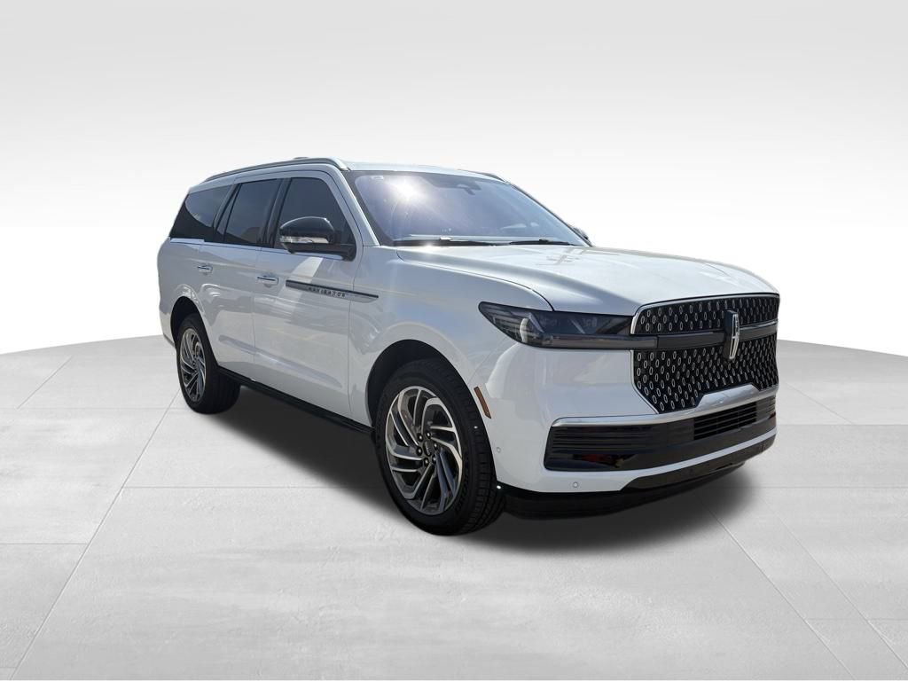 New 2025 Lincoln Navigator Reserve image 6