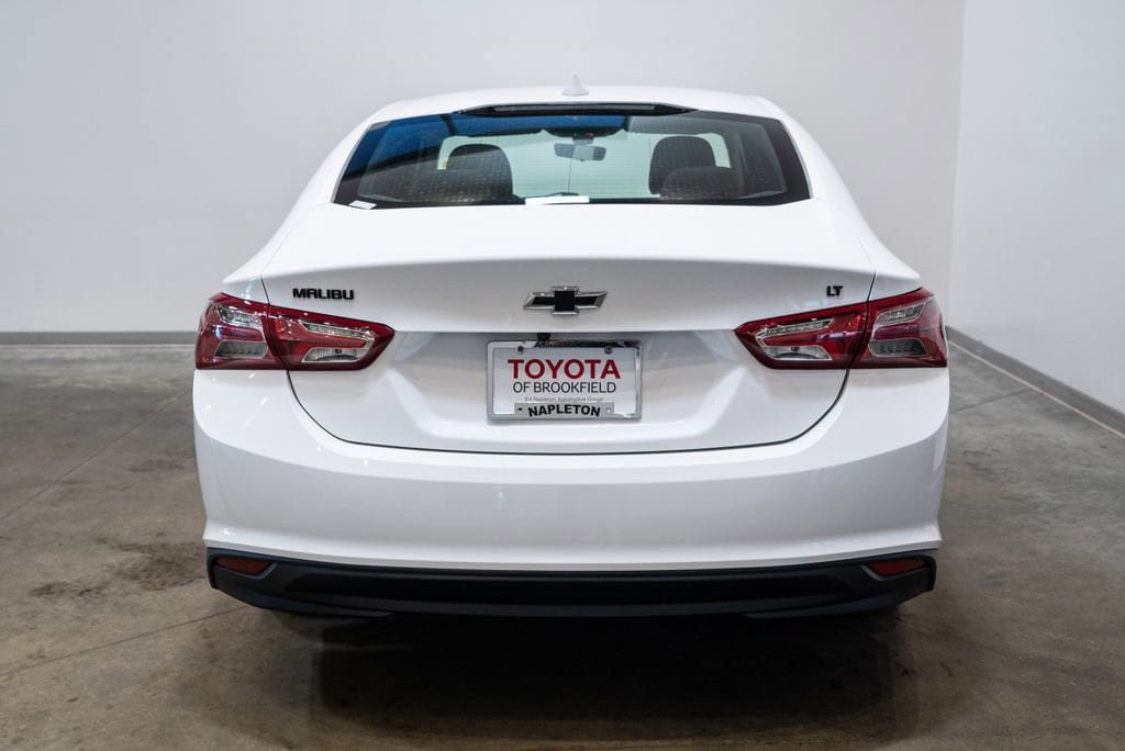 Used 2022 Chevrolet Malibu LT w/ Sport Edition FWD image 8