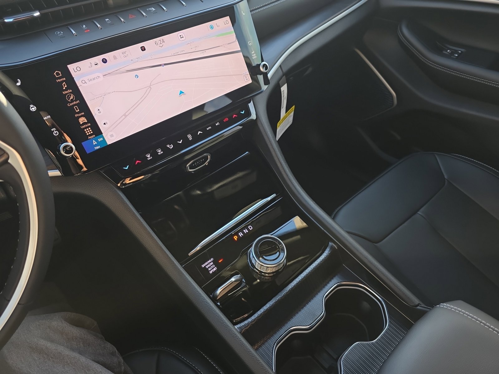 New 2026 Jeep Grand Cherokee Limited image 28