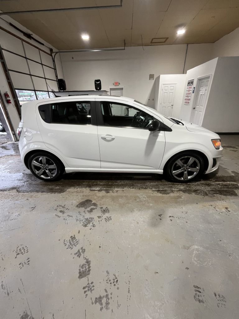 Used 2013 Chevrolet Sonic RS image 2