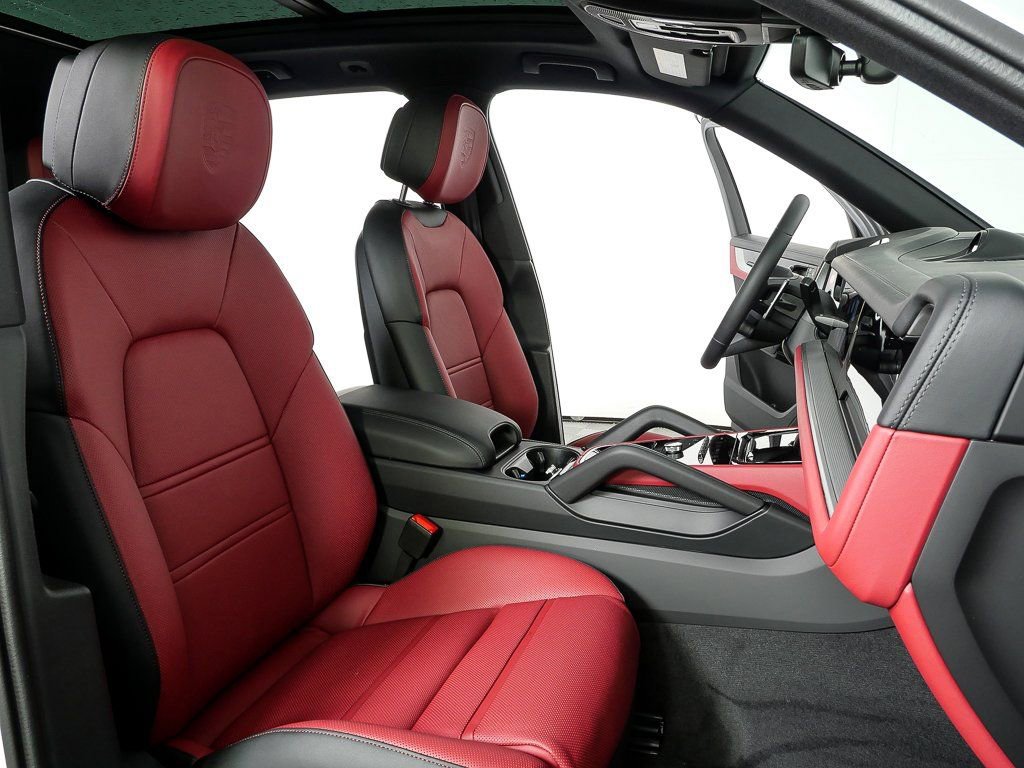 New 2026 Porsche Cayenne E-Hybrid image 25
