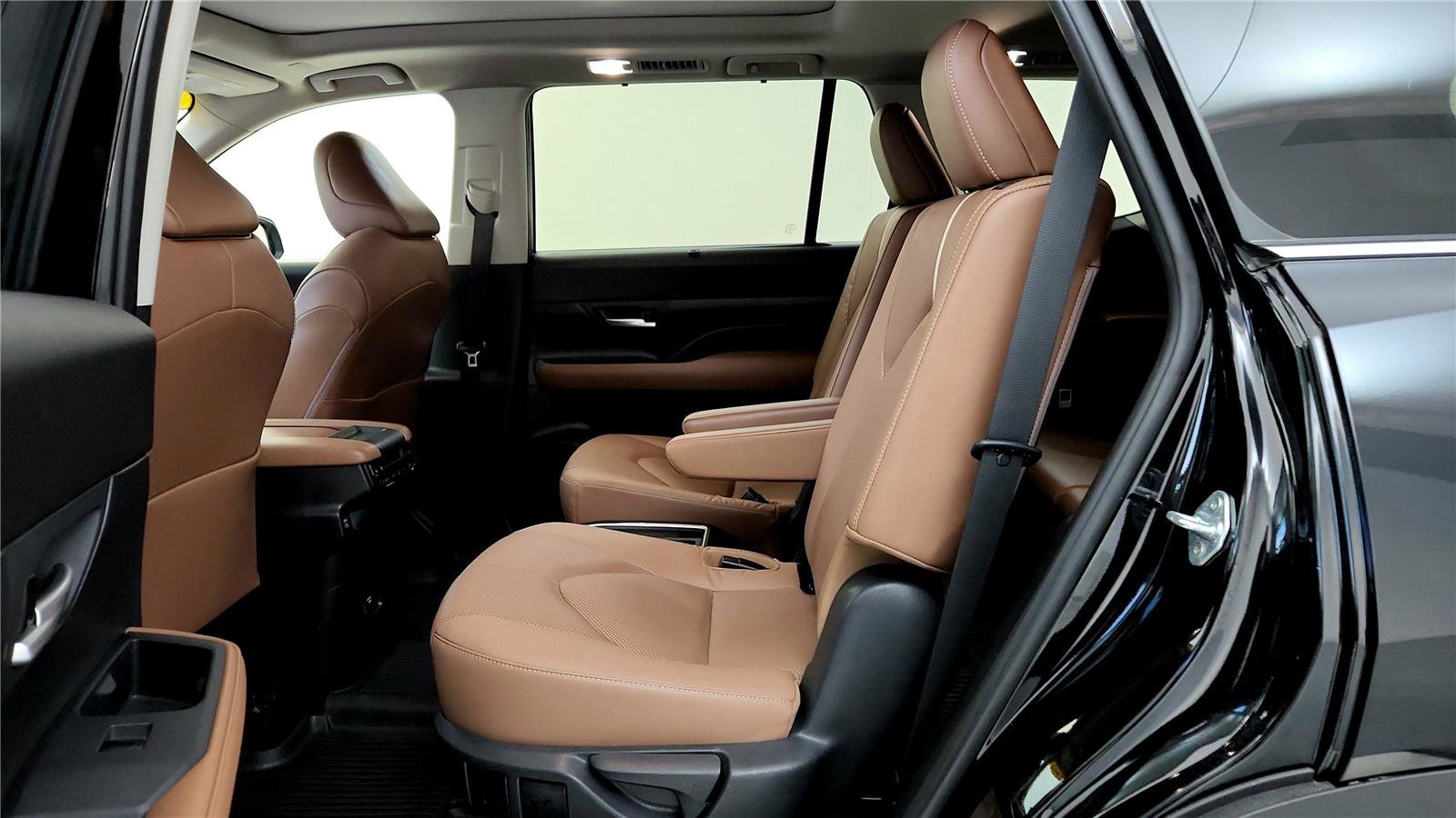 Used 2024 Toyota Grand Highlander Platinum image 22