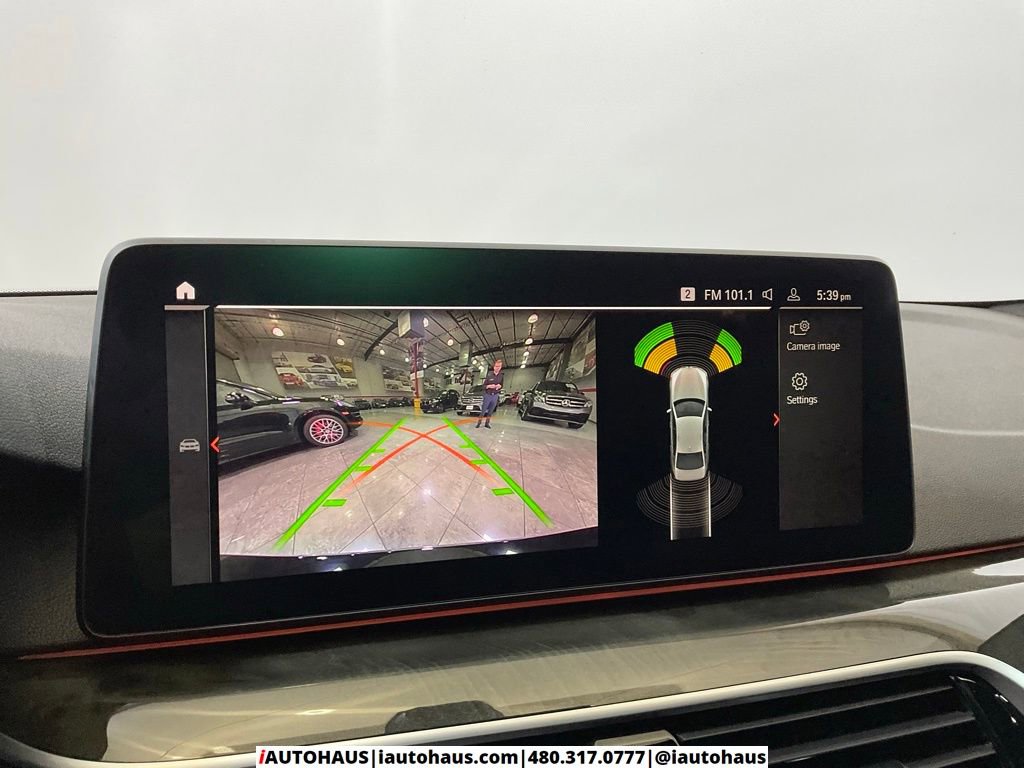 Used 2022 BMW 540i w/ Convenience Package image 28