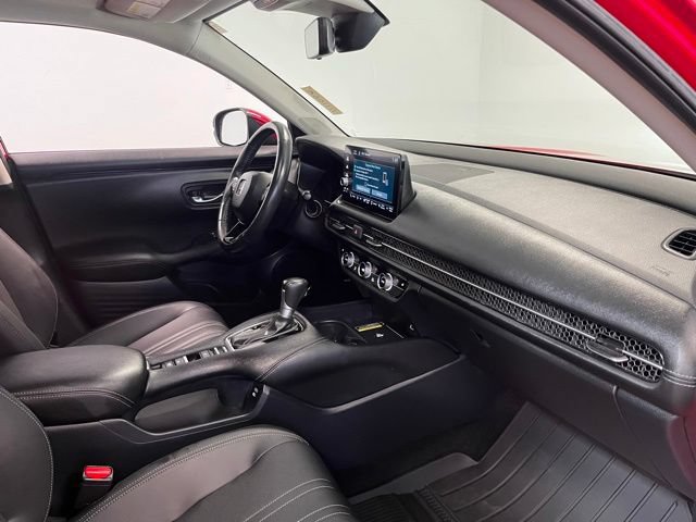 Used 2024 Honda HR-V EX-L image 11