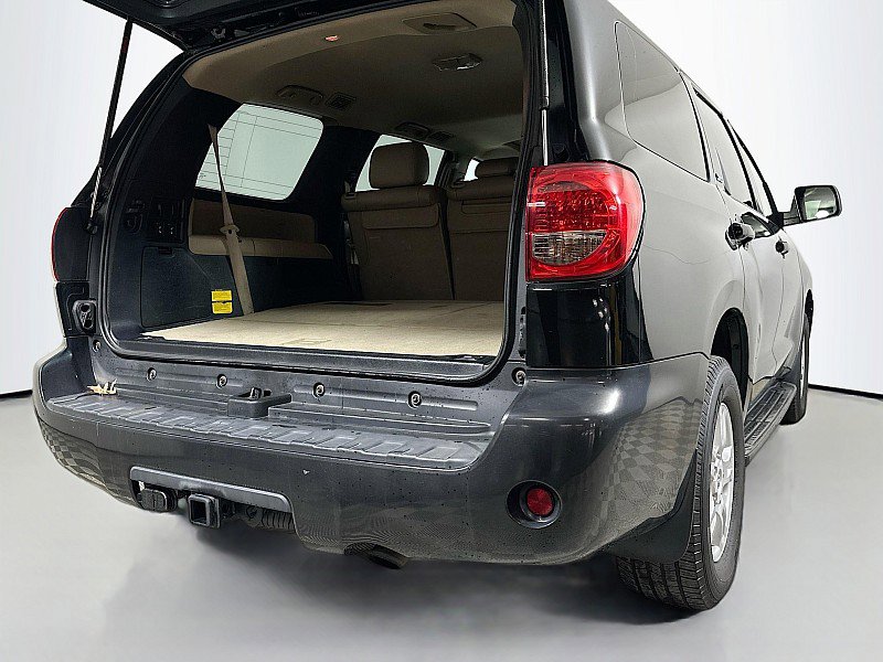 Used 2013 Toyota Sequoia SR5 w/ Premium Pkg image 27