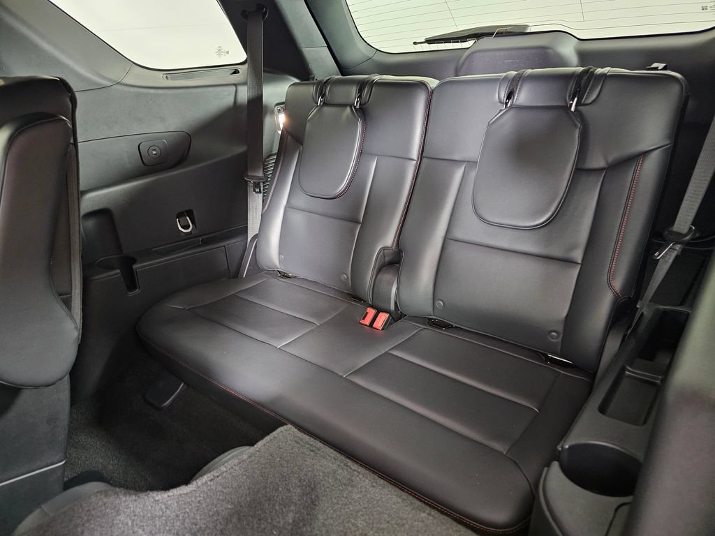 Certified 2025 Ford Explorer ST AWD/4WD image 21