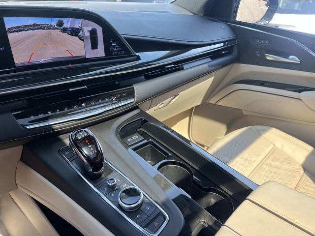 Certified 2024 Cadillac Escalade Premium Luxury w/ LPO, Floor Liner Package AWD/4WD image 29