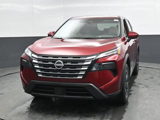 Used 2025 Nissan Rogue SV AWD/4WD image 7