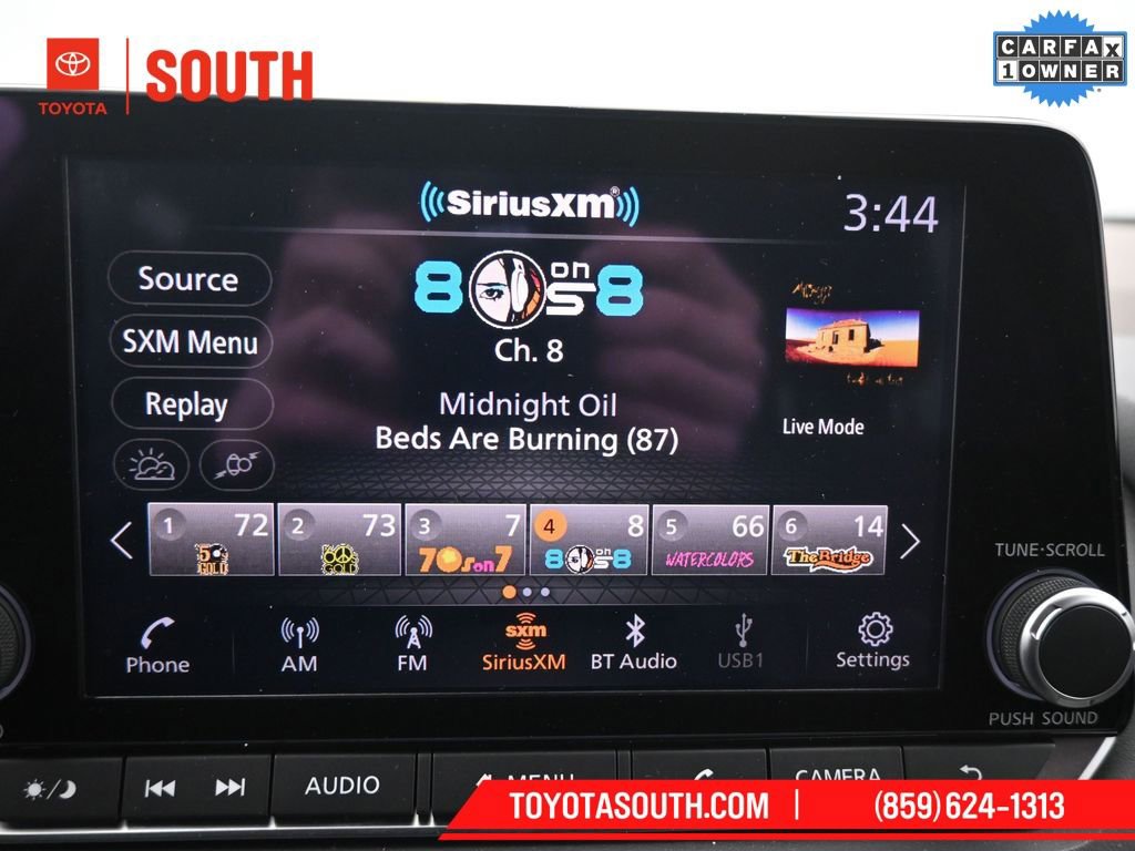 Used 2023 Nissan Rogue SV image 11