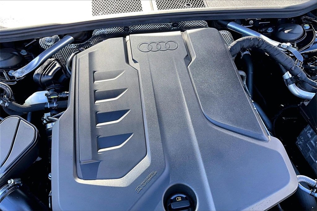 Used 2025 Audi A5 2.0T Premium Plus Sedan w/ Premium Plus image 31