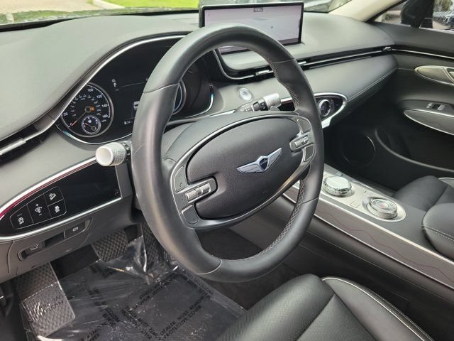 Used 2022 Genesis GV70 2.5T w/ Advanced Package AWD/4WD image 19