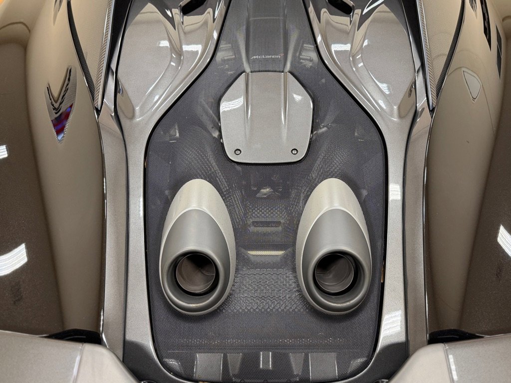 Used 2019 McLaren 600LT RWD image 46