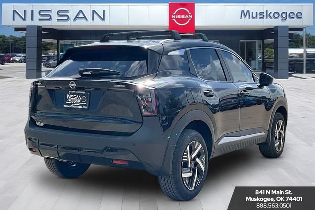 New 2026 Nissan Kicks SV w/ Cold Weather Package FWD image 5