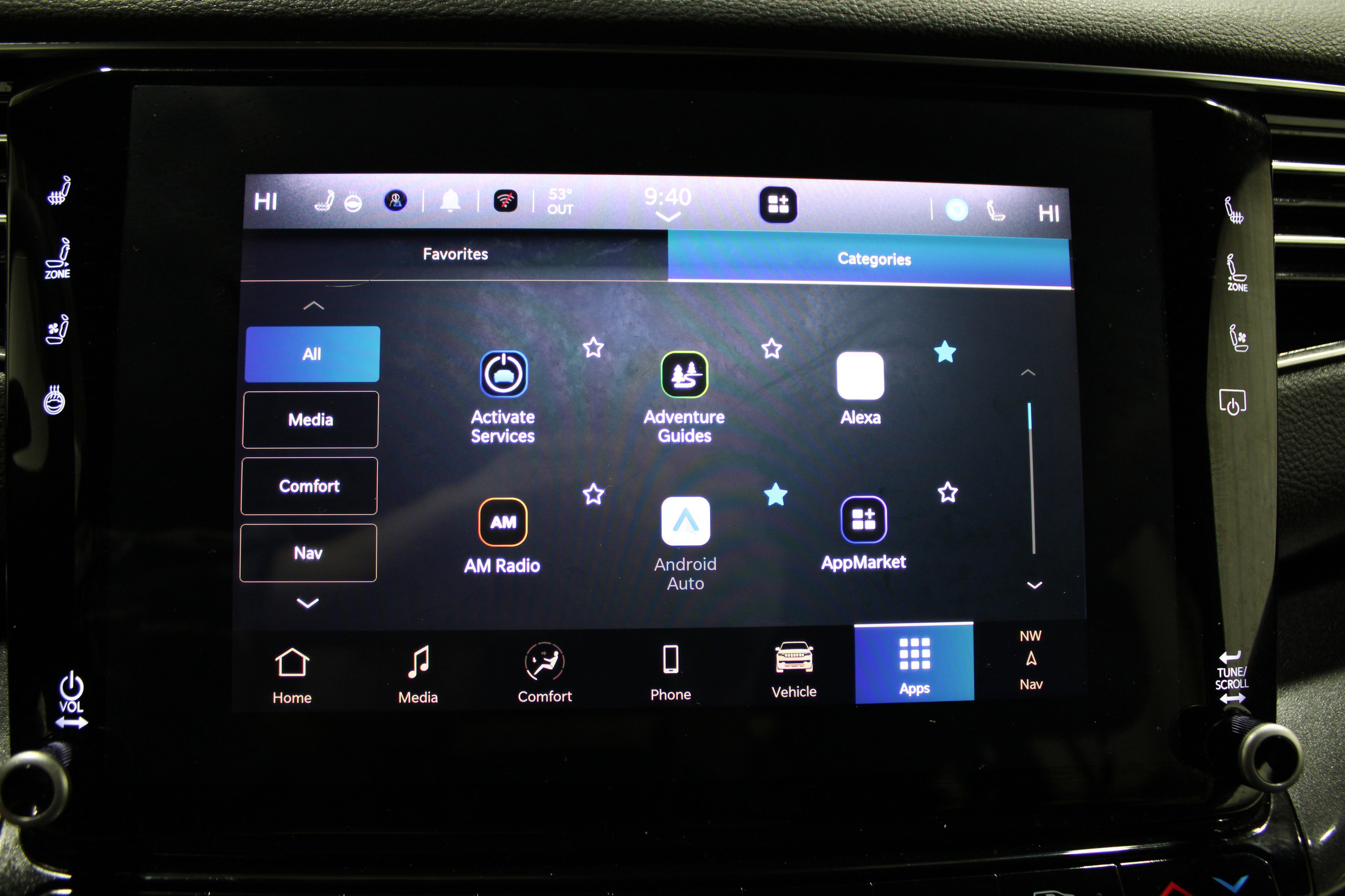 Used 2024 Jeep Wagoneer 4WD w/ Premium Group I image 19