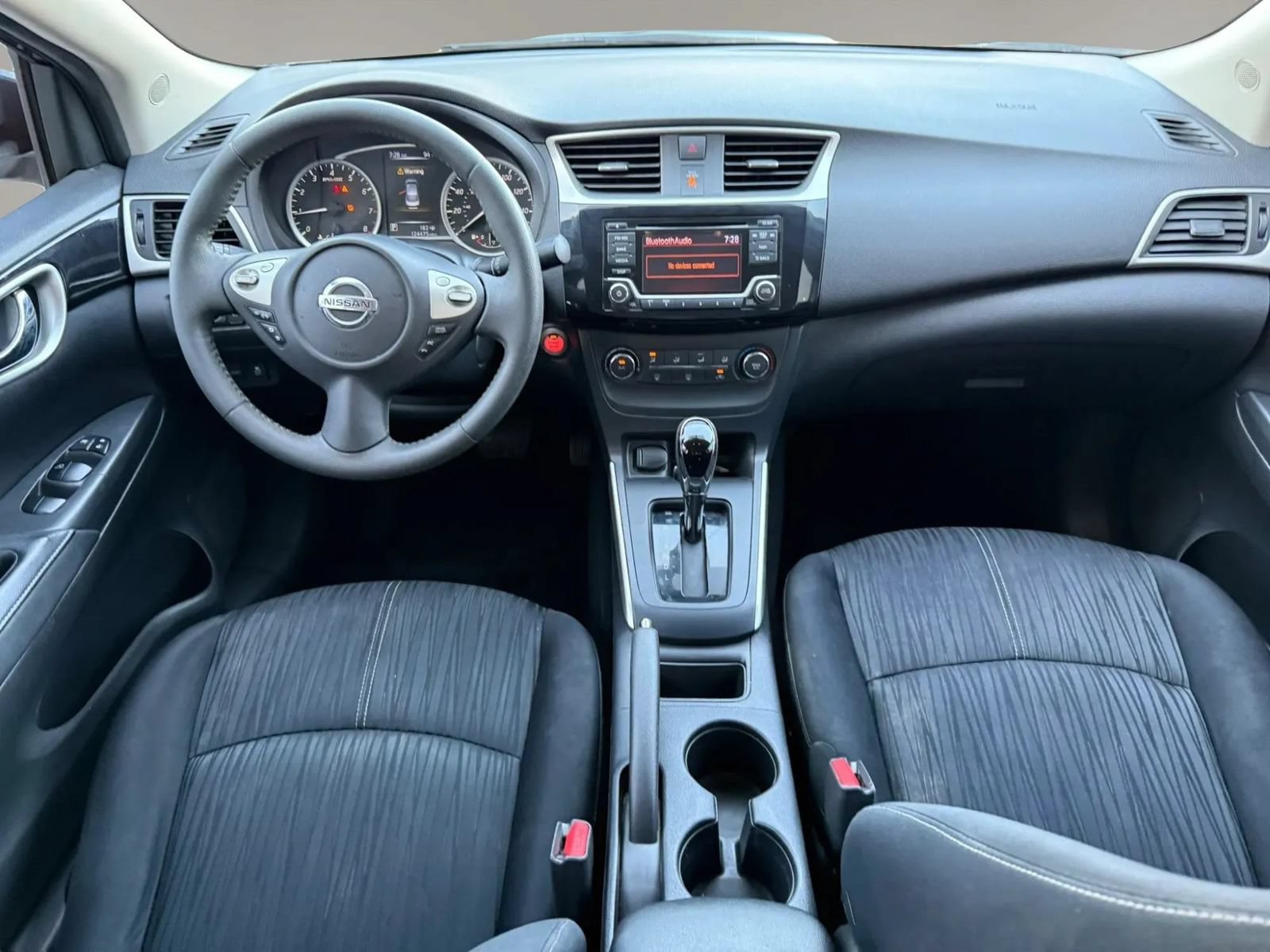 Used 2016 Nissan Sentra SV FWD image 12