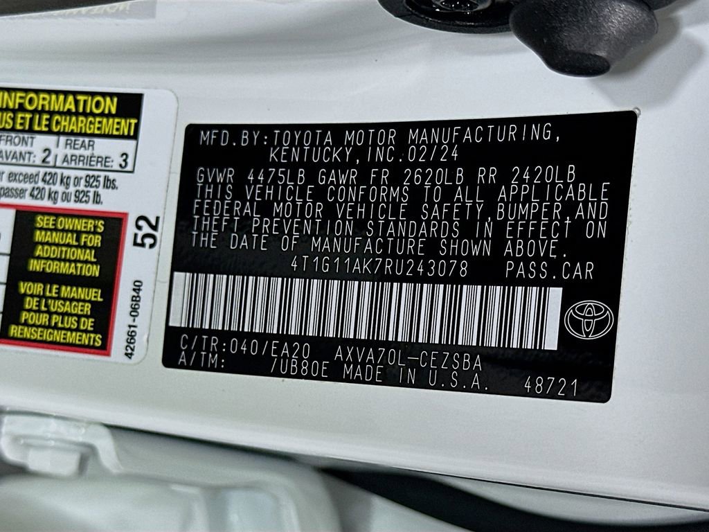 Certified 2024 Toyota Camry SE FWD image 30