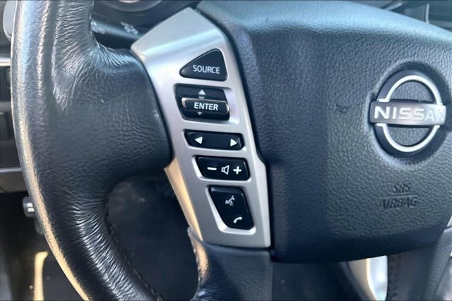 Used 2024 Nissan Titan SV w/ SV Convenience Package image 18