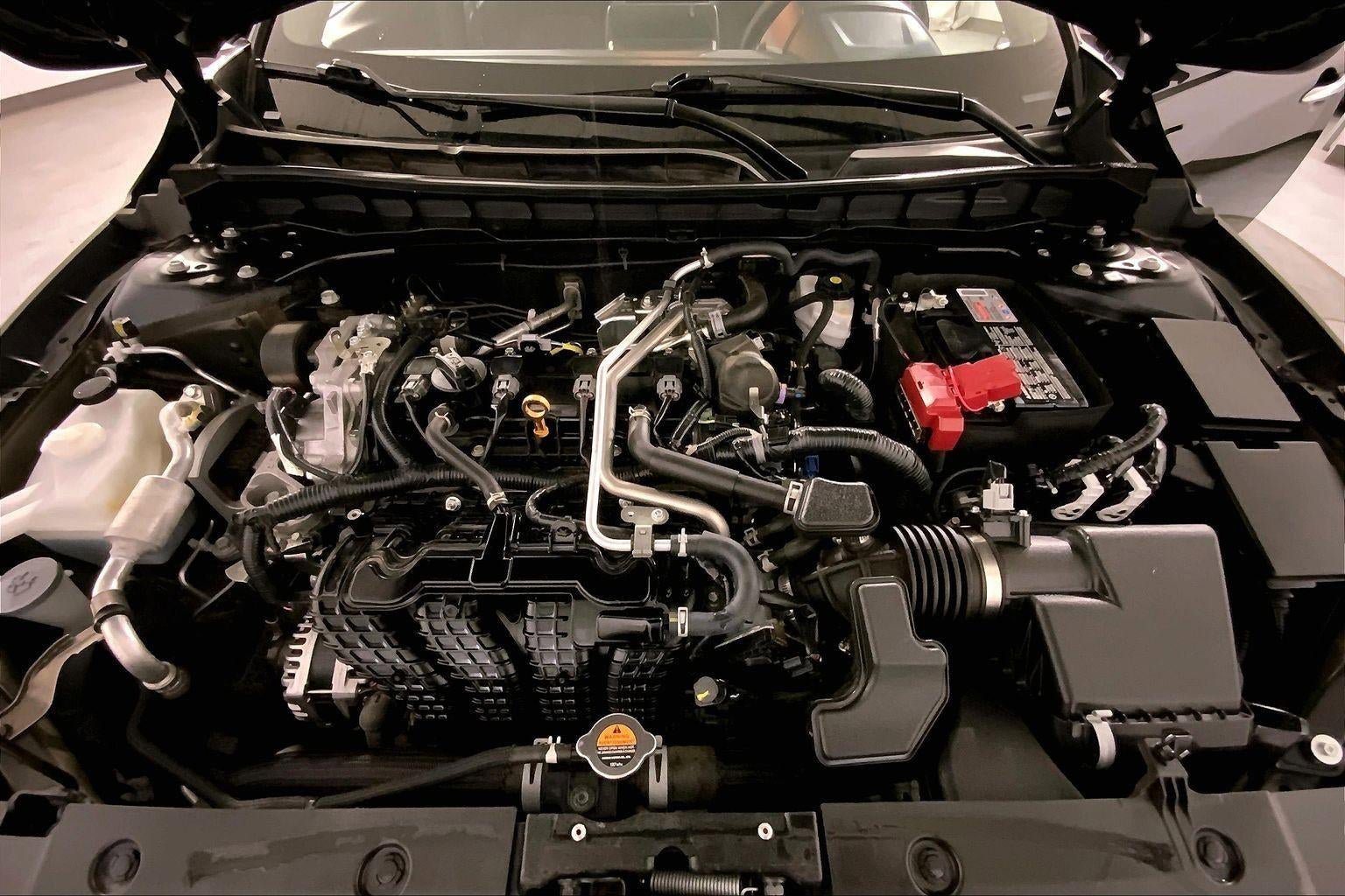 Used 2025 Nissan Altima 2.5 SV image 10